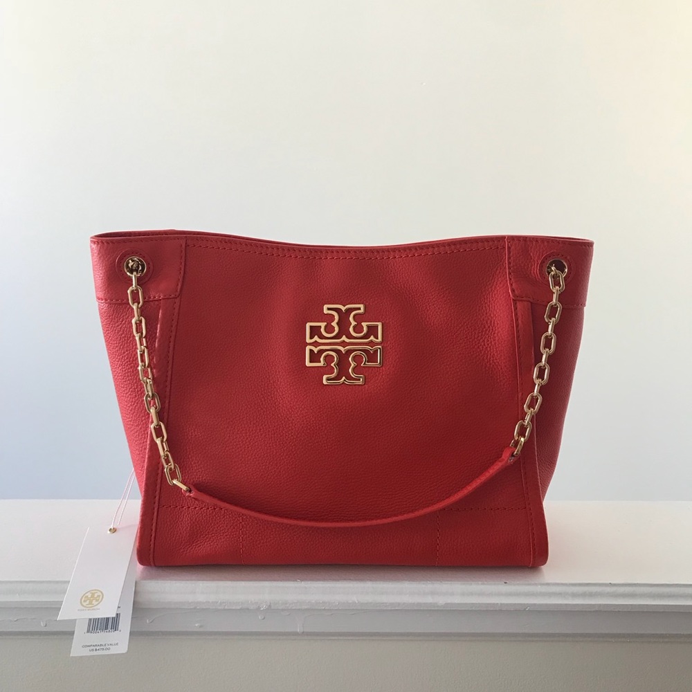 TORY BURCH Britten Small Slouchy Tote in Poppy Red